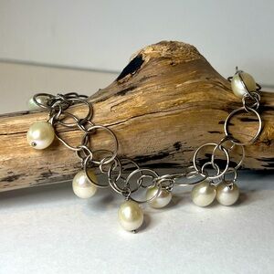 Pearl and Sterling Silver Vintage Chain Loop Bracelet